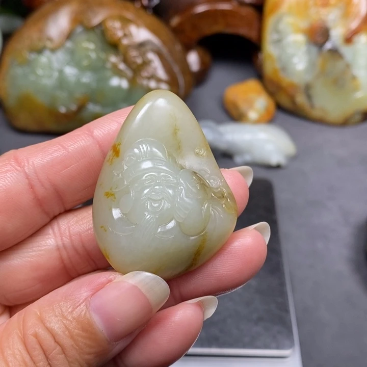 和田玉未镶嵌挂件