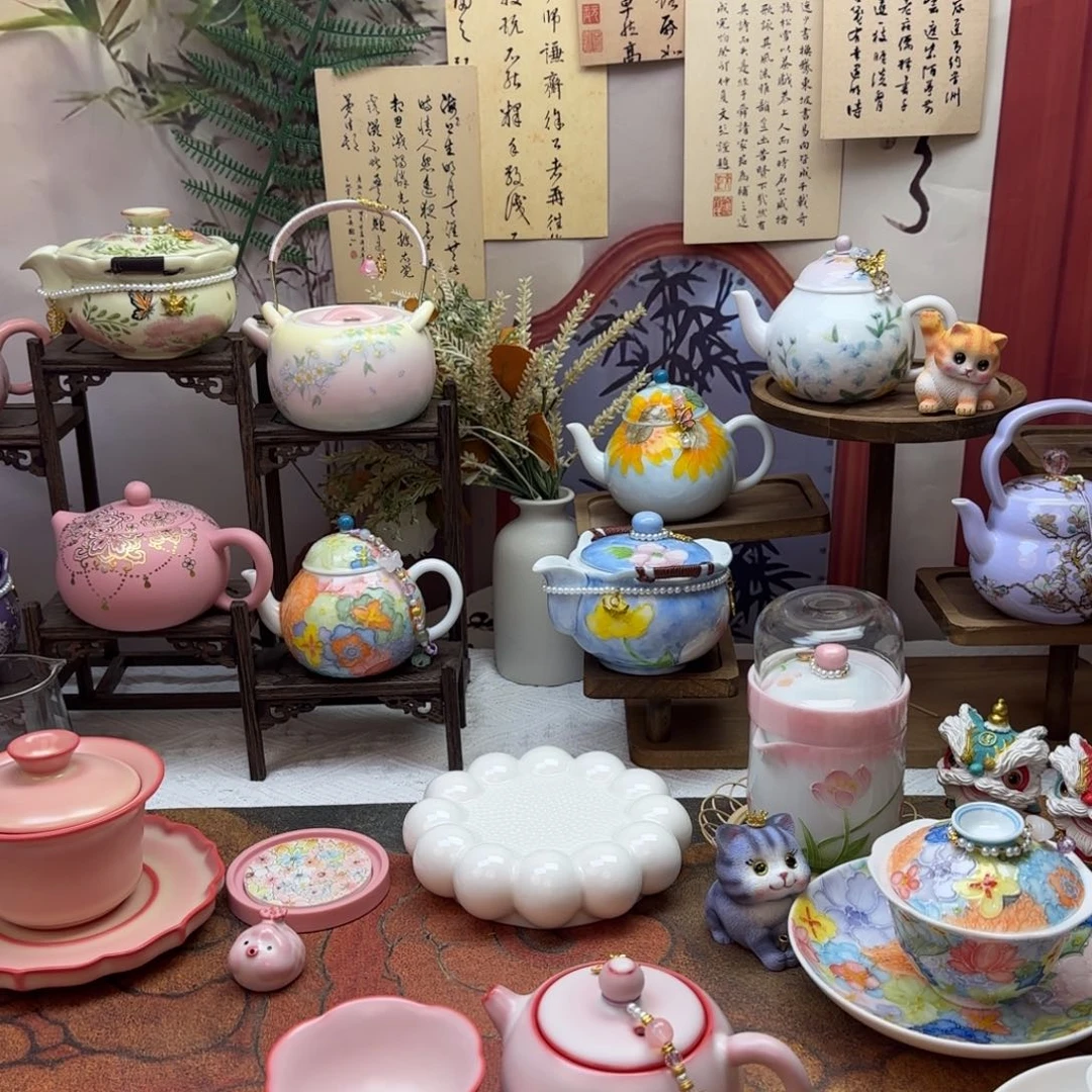 孤品茶具就一件，拼手速去拍