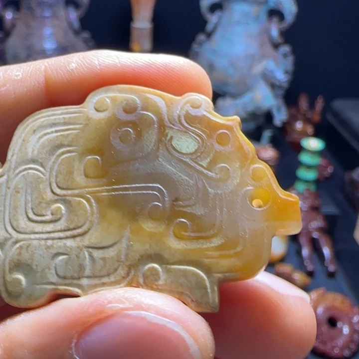 和田玉未镶嵌挂件