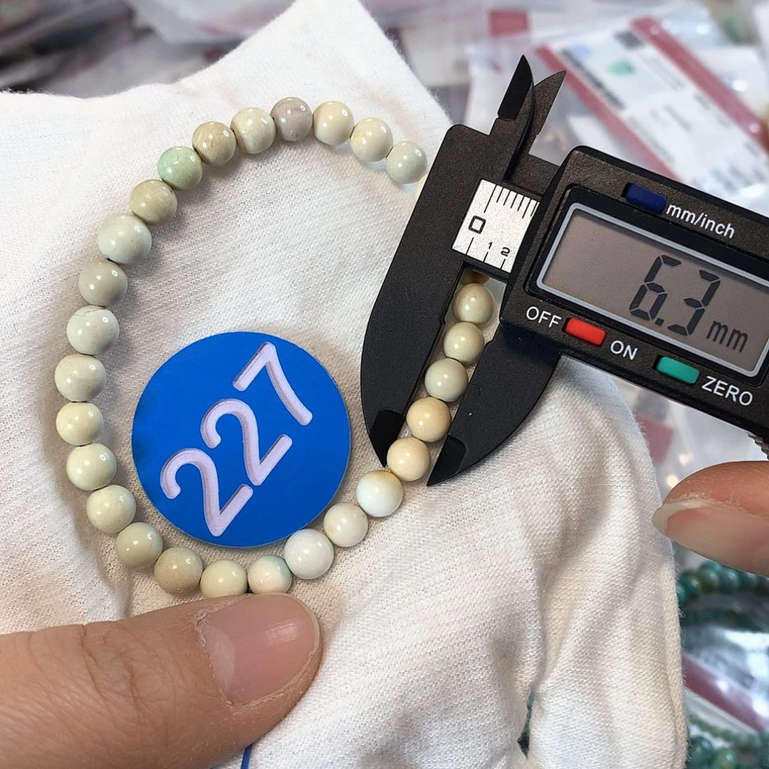 南红玛瑙珠宝奇石未镶嵌