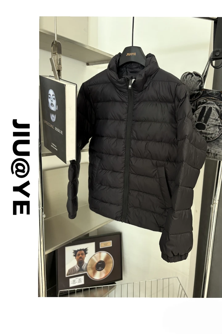 #003      秋冬季羽绒服（预售）