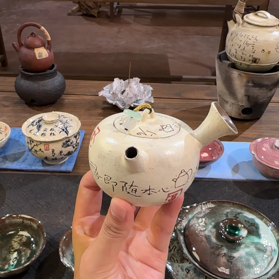 景德镇手作器皿了