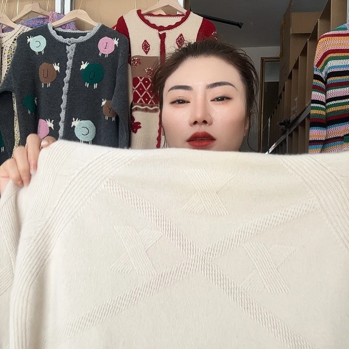 054小羊绒打底均码140斤