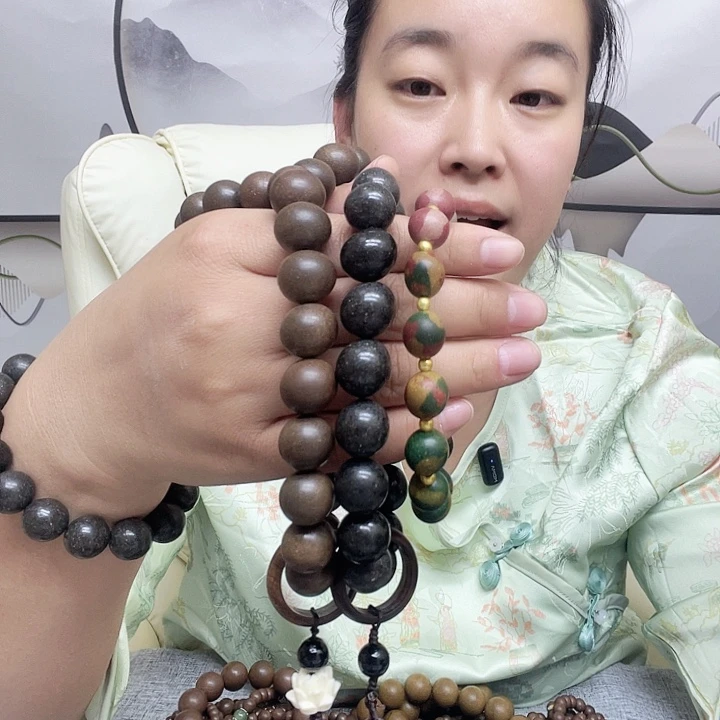 *****泥塑十八宝丹1.5手持、天年1.5的手持