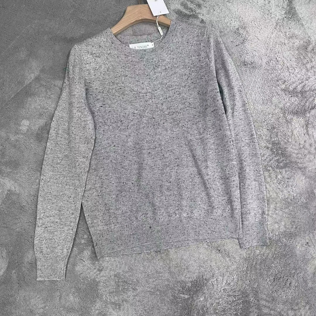 25早春新款休闲定制纱线圆领套头毛衣