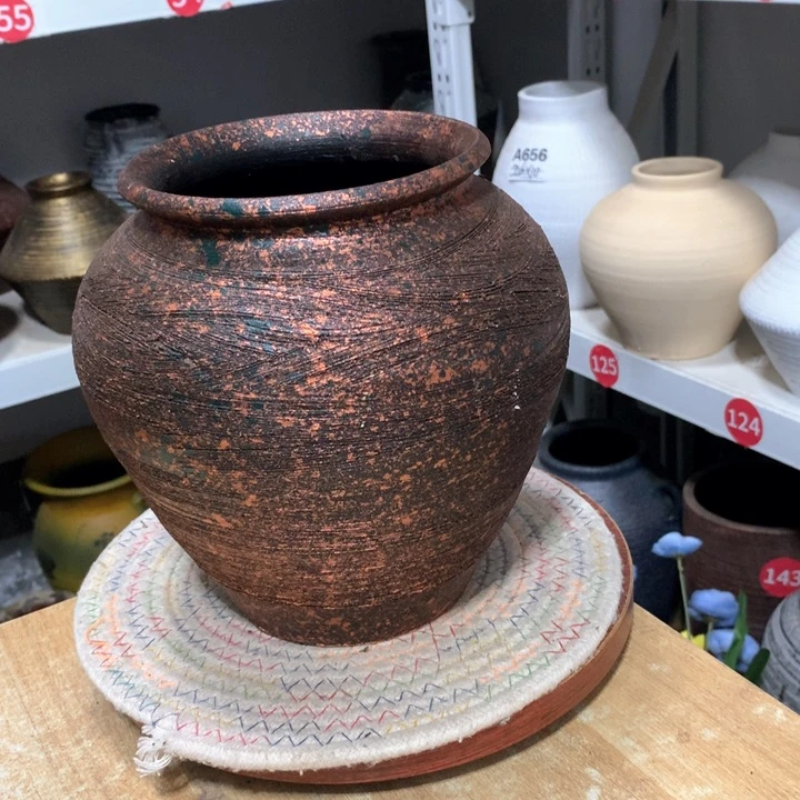 【闪购商品】微瑕土陶有孔高20口14