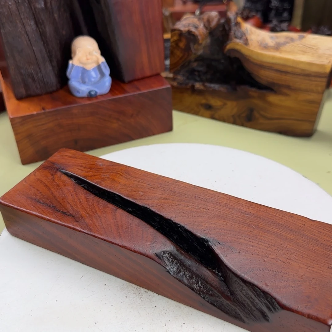 大果紫檀（缅甸花梨）衡****司