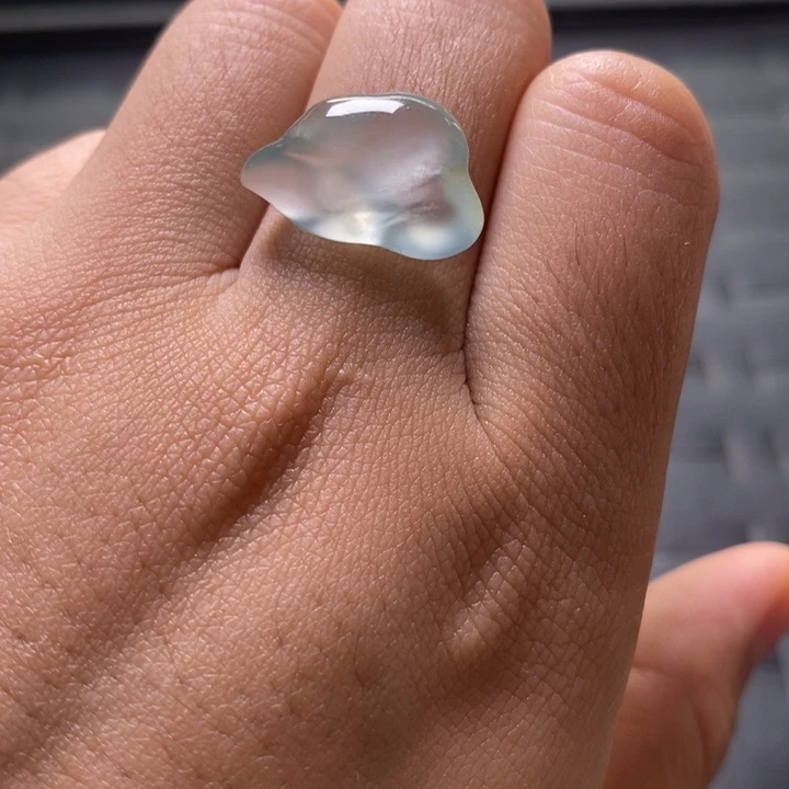 定制翡翠未镶嵌高冰小胶块