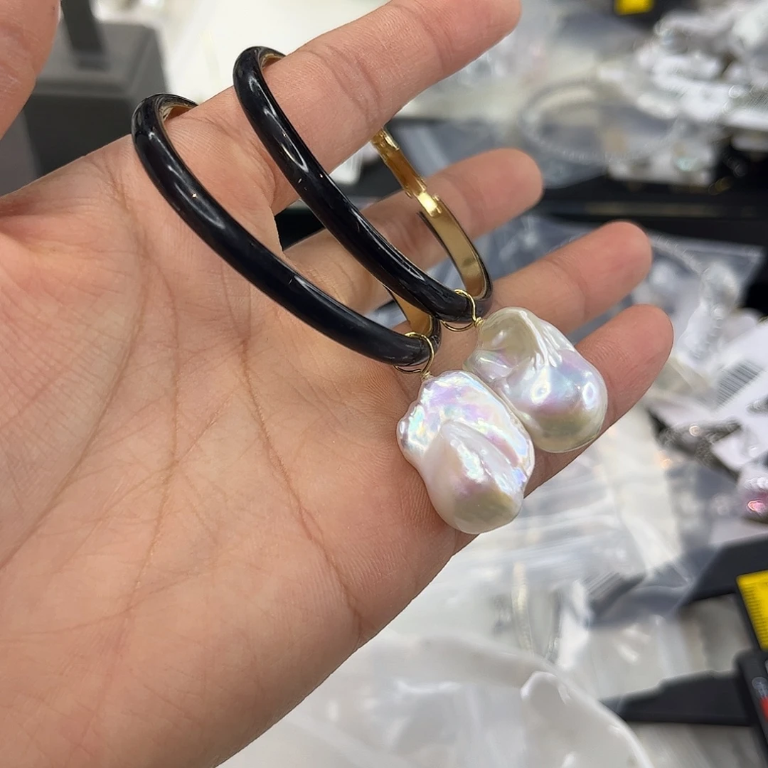淡水珍珠耳饰合金