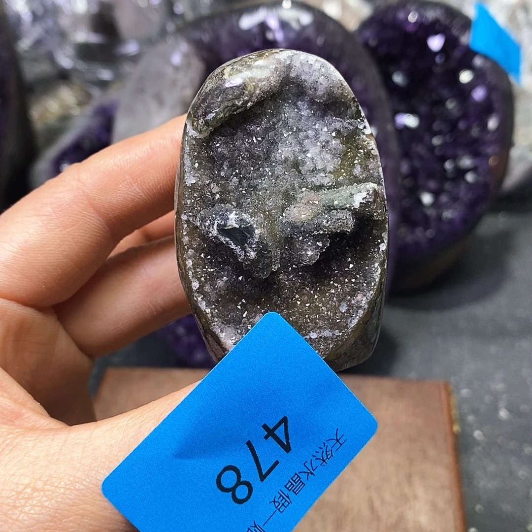 水晶大型摆件（非配饰）未镶嵌