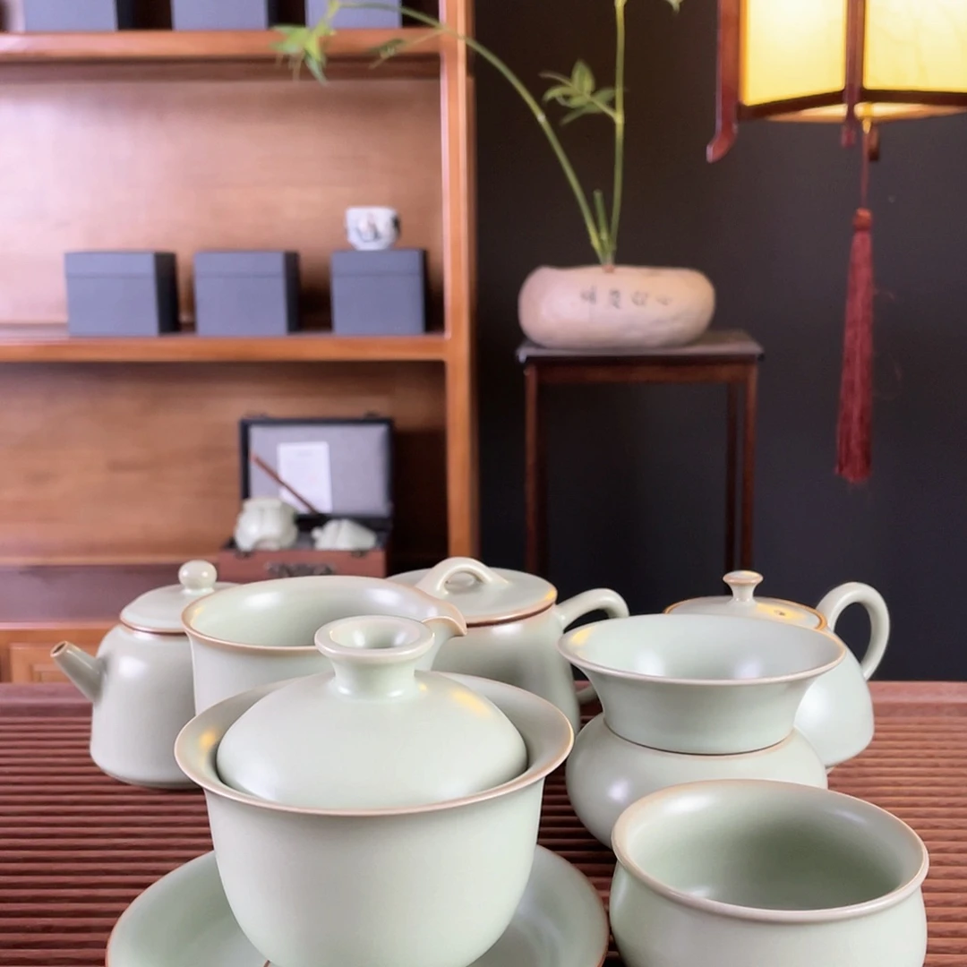 欣*哥粉青元宝盖碗汝窑