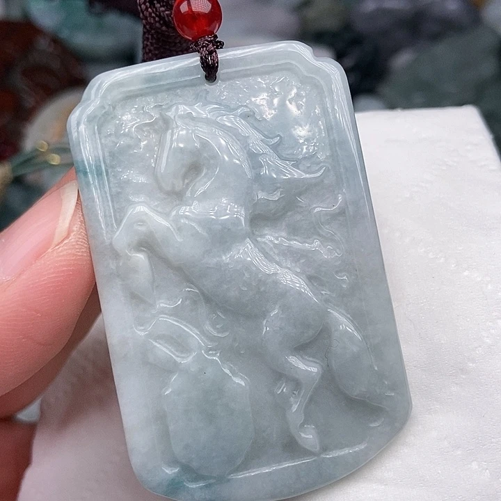 颈饰未镶嵌翡翠 翡翠