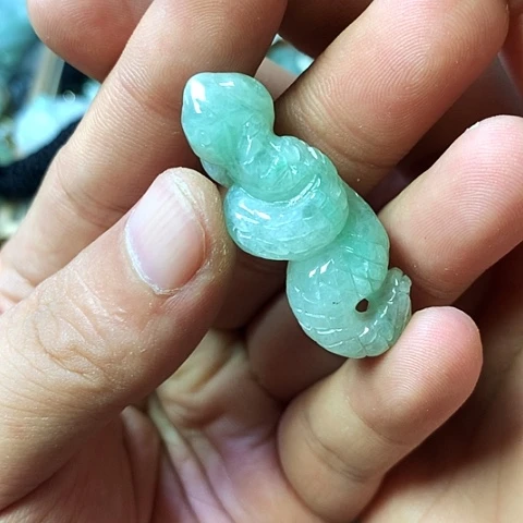 颈饰未镶嵌翡翠福豆豆珠宝翡翠颈饰