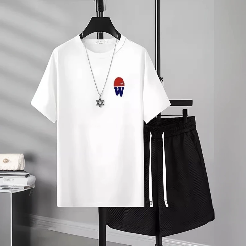 仓石一树夏季新款潮流运动套装男士宽松圆领短袖T恤短裤两件套潮