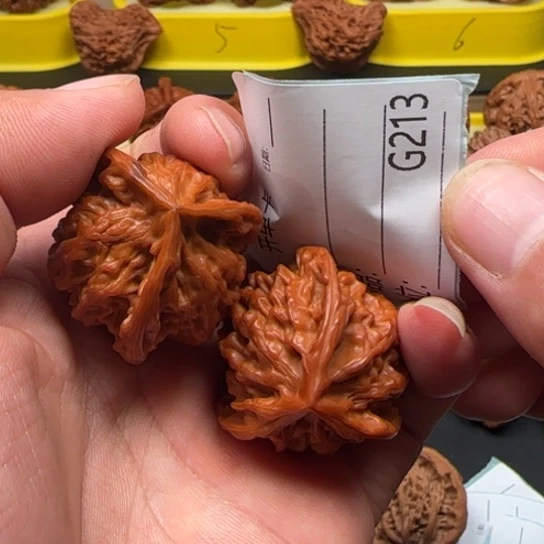 吊坠文玩核桃盘山三棱