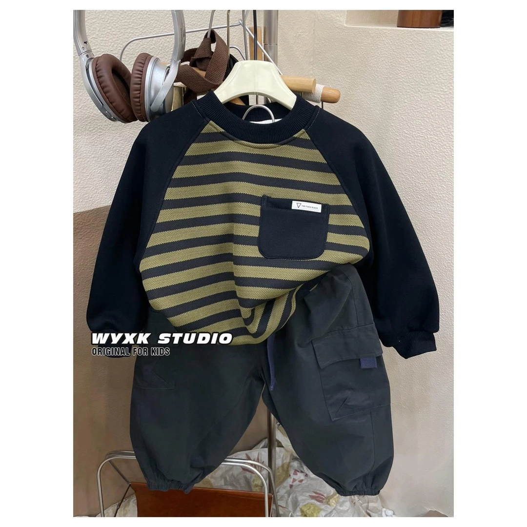 男童加绒卫衣2023秋冬新款儿童韩版大口袋条纹插肩袖洋气套头上衣