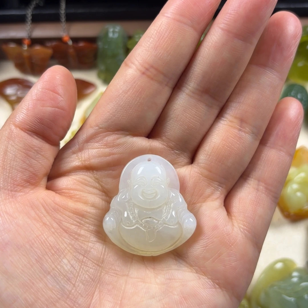 合金蛇纹石玉颈饰