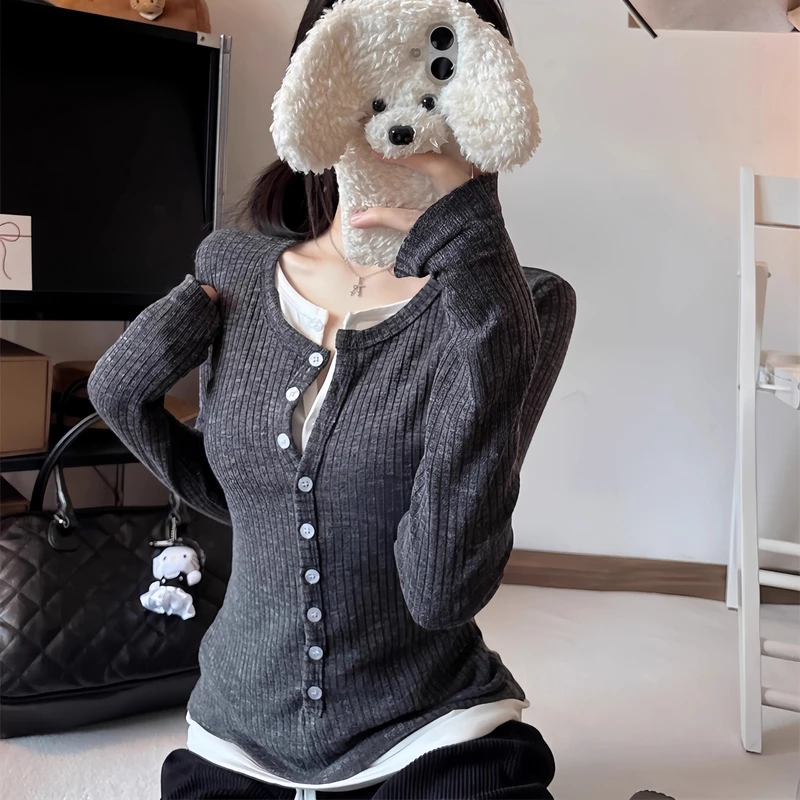 大码胖mm韩版chic撞色拼接纽扣假两件长袖T恤女冬季修身显瘦上衣