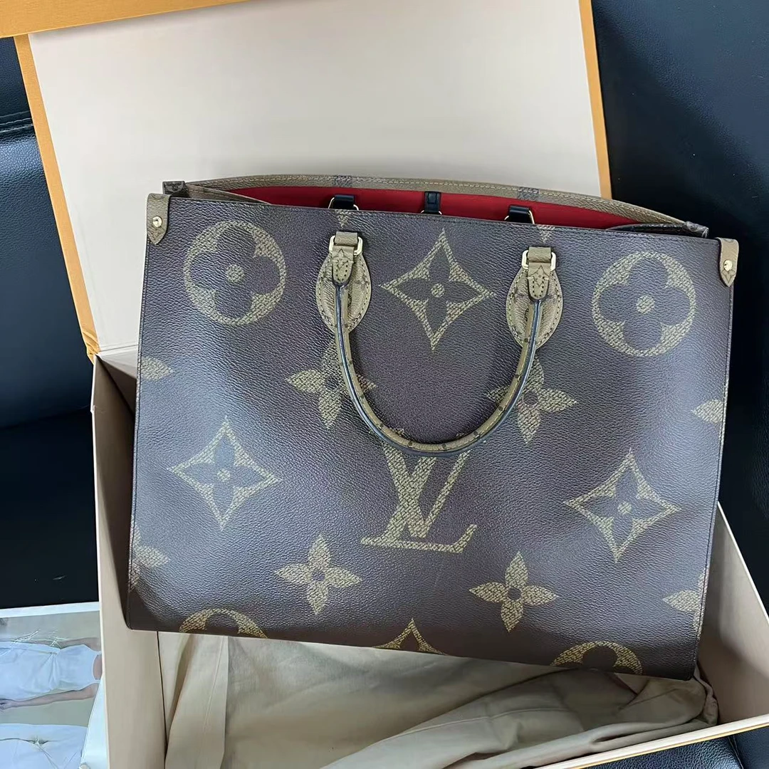 95新 LouisVuitton/路易威登 捐金沉珠/onthego大号单肩