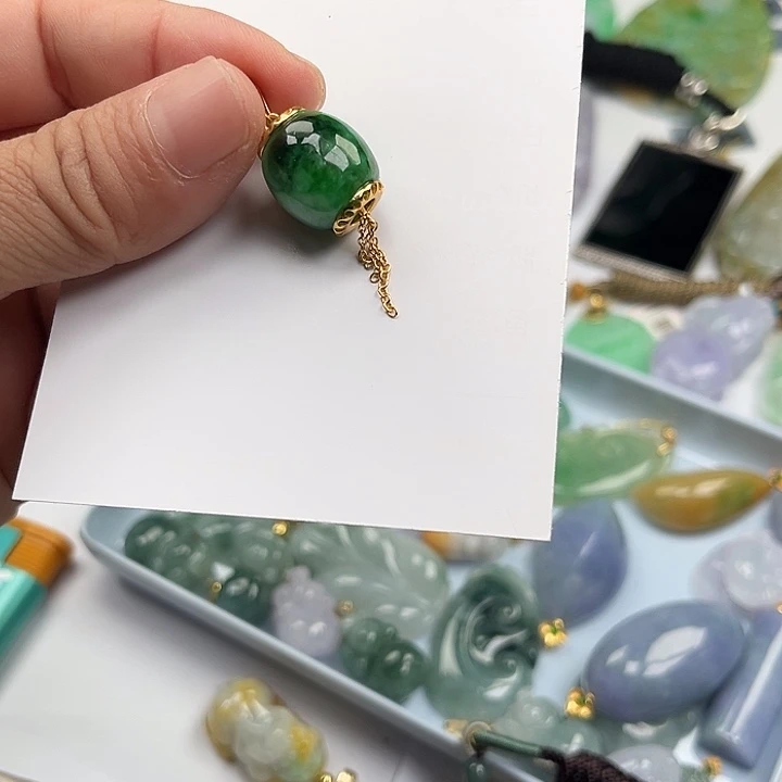 翡翠未镶嵌挂件挂件