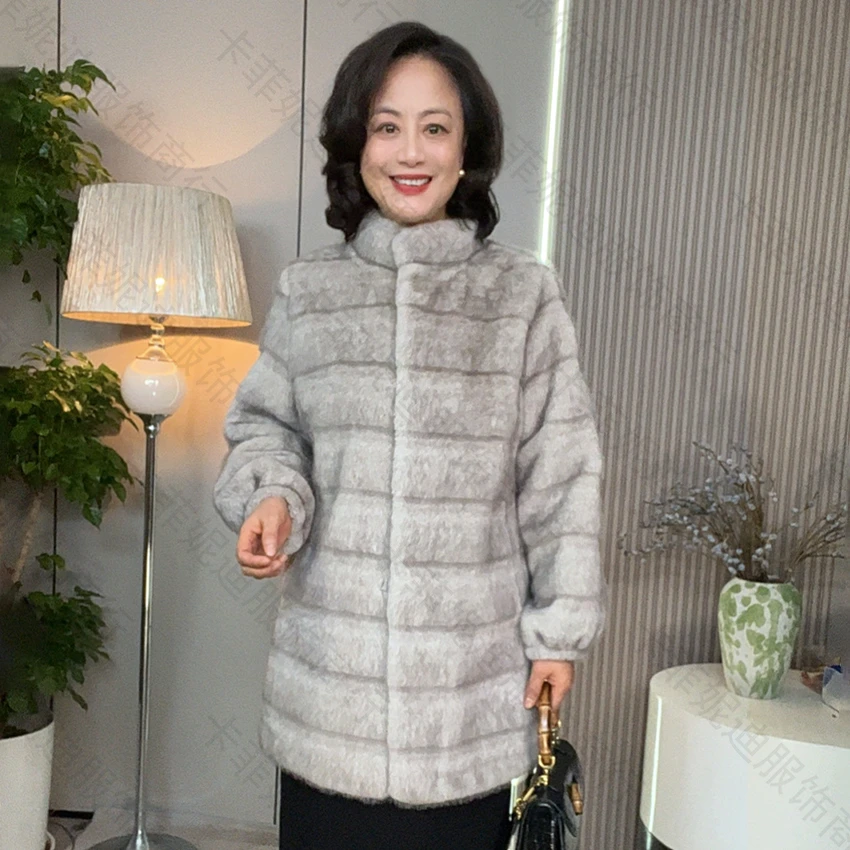 26008冬季时尚优雅仿水貂毛舒适保暖皮毛一体大衣外套