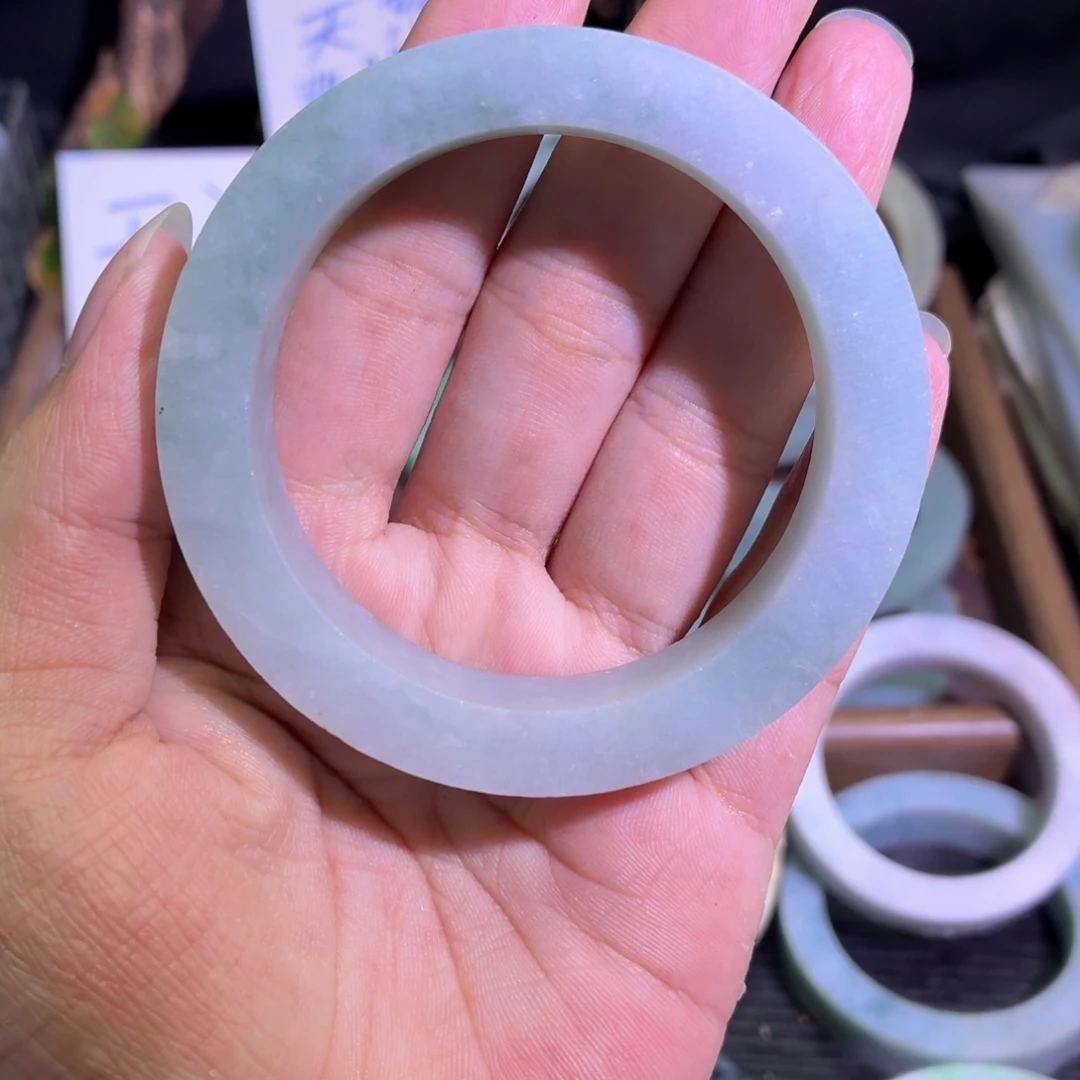 定制翡翠未镶嵌翡翠A货毛胚手镯定制