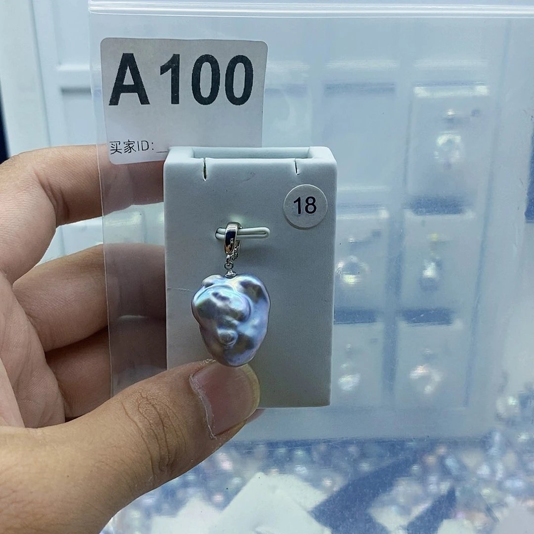 淡水珍珠合金颈饰