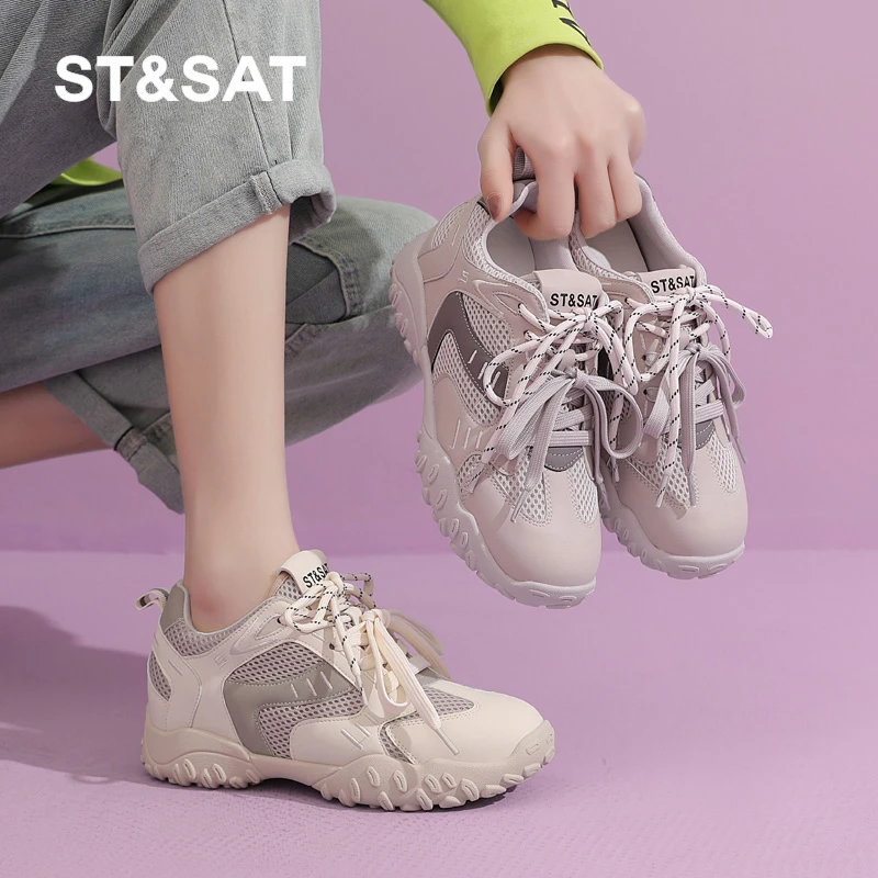 星期六透气网面德训鞋女春季新款轻便内增高复古百搭防滑阿甘女鞋