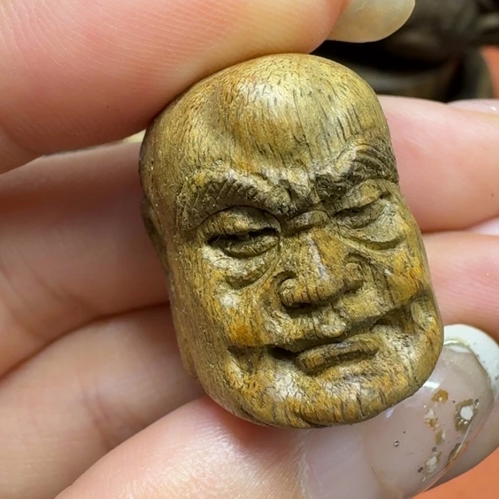 大叶紫檀（黑酸枝木类）