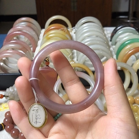 未镶嵌手链石英质玉