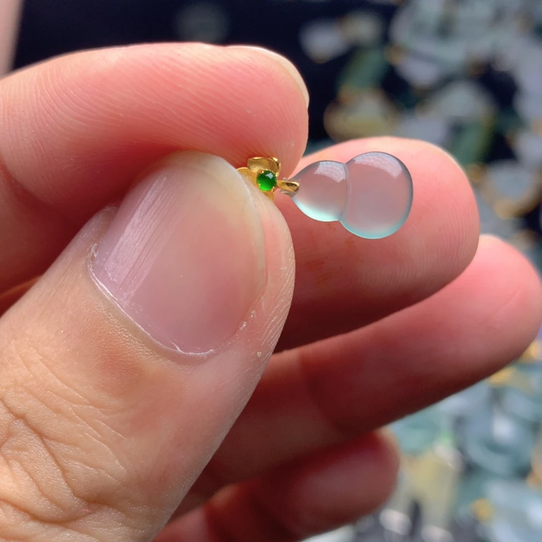 【闪购商品】翡翠18K金镶嵌颈饰翡翠