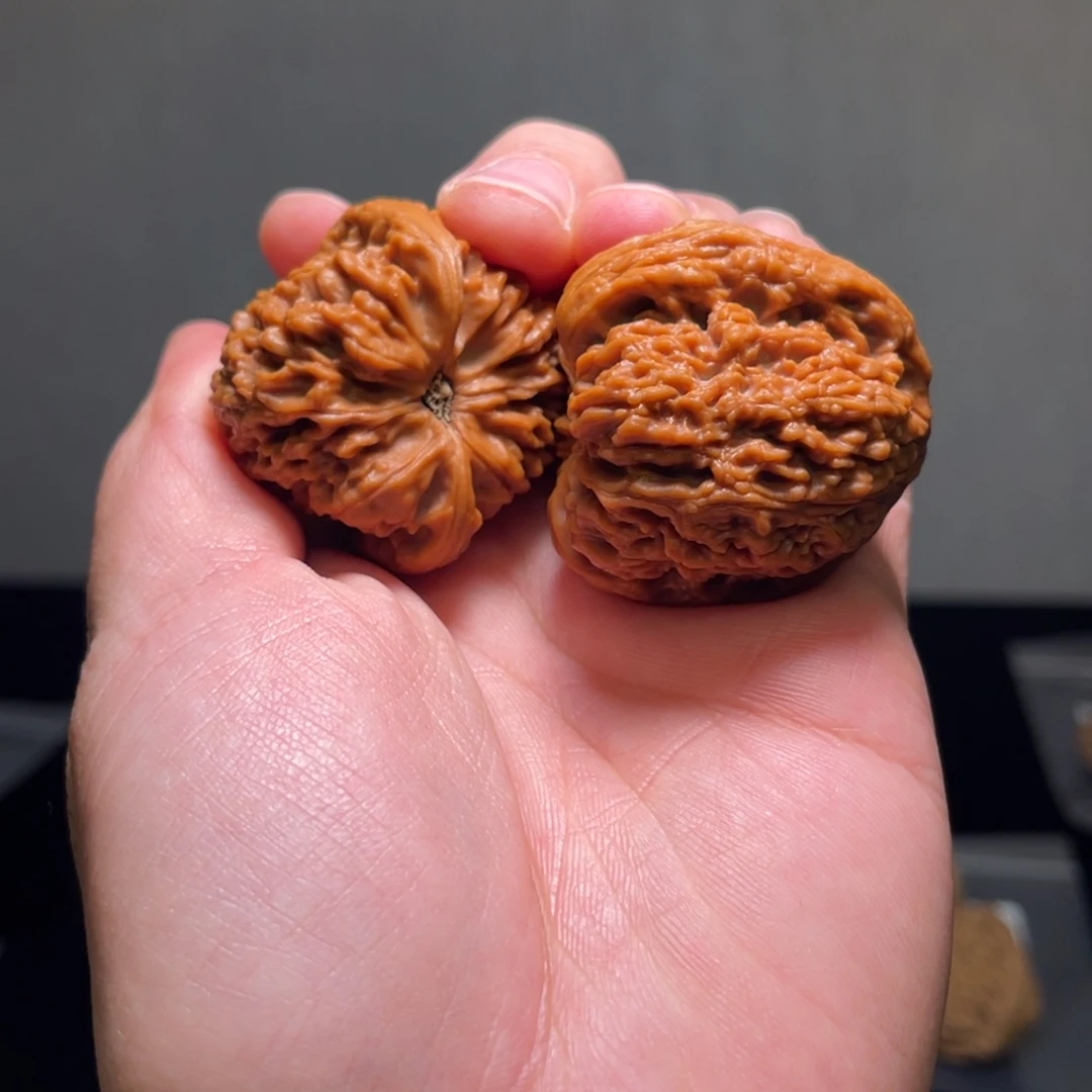 文玩核桃把件别***呗南疆