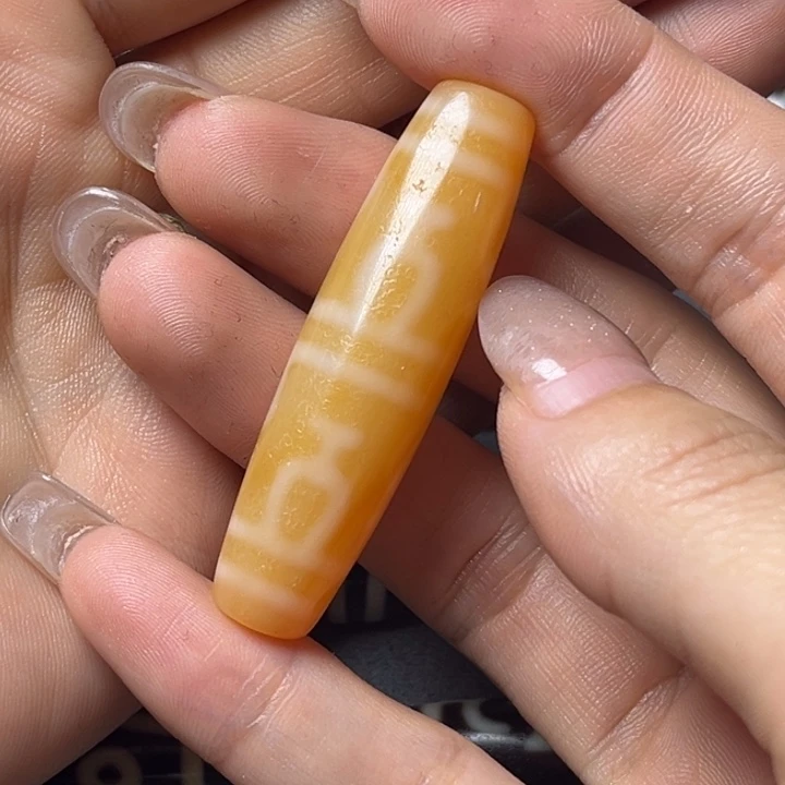 薇***笑玛瑙/玉髓颈饰未镶嵌