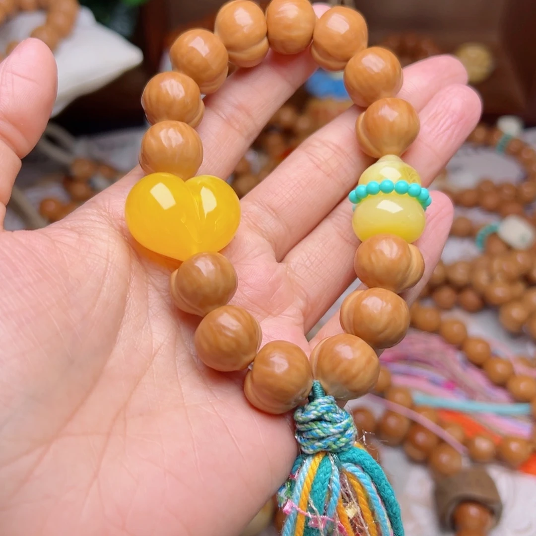 猴头核桃吊坠屁桃手持16加