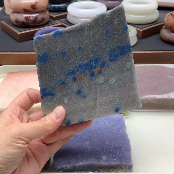 石英岩玉未镶嵌手镯