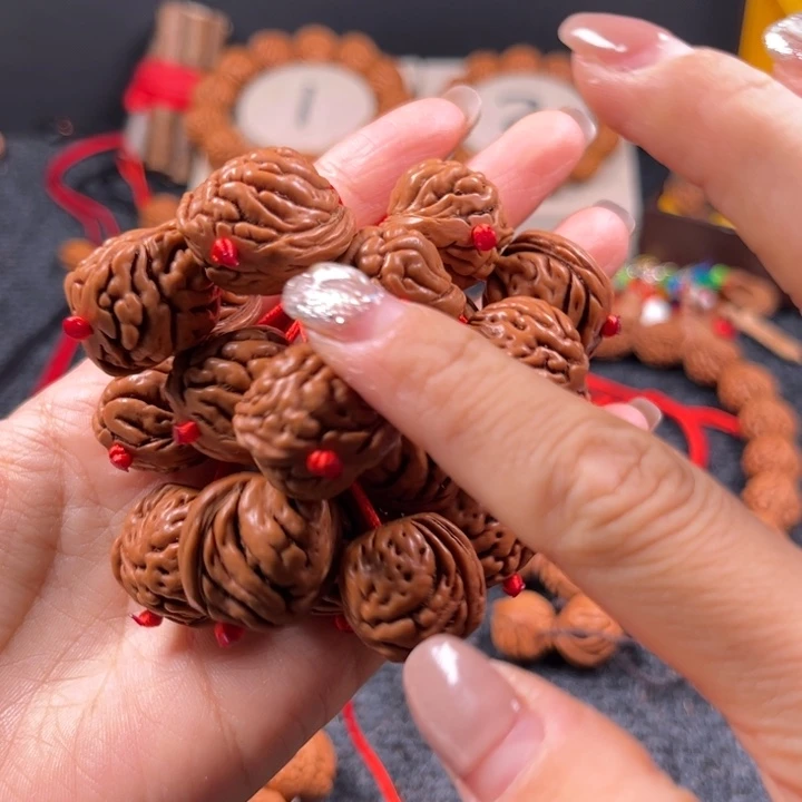 @***人桃核吊坠桃枭手串L1