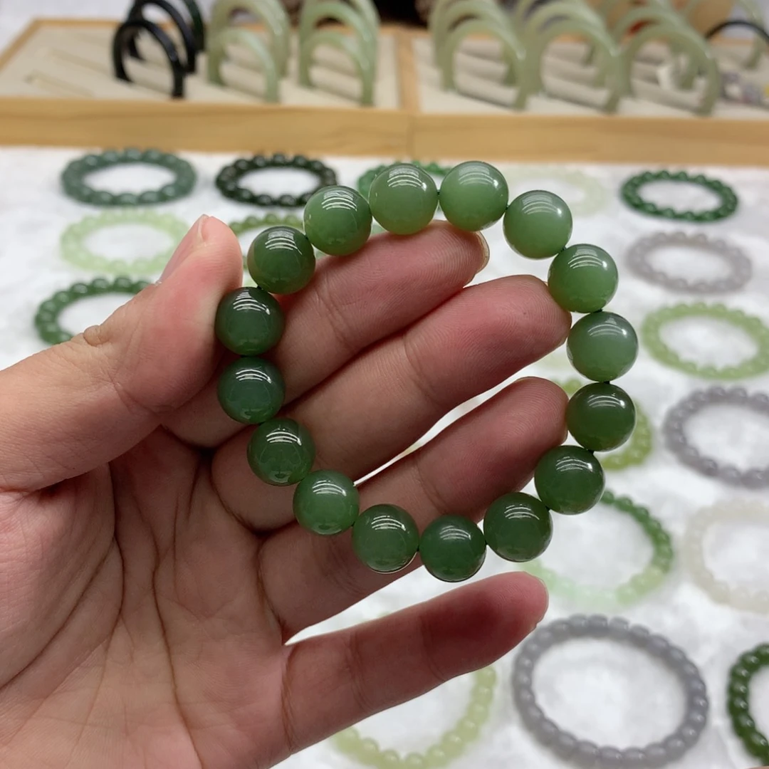 未镶嵌手串和田玉（湖水绿11.7）