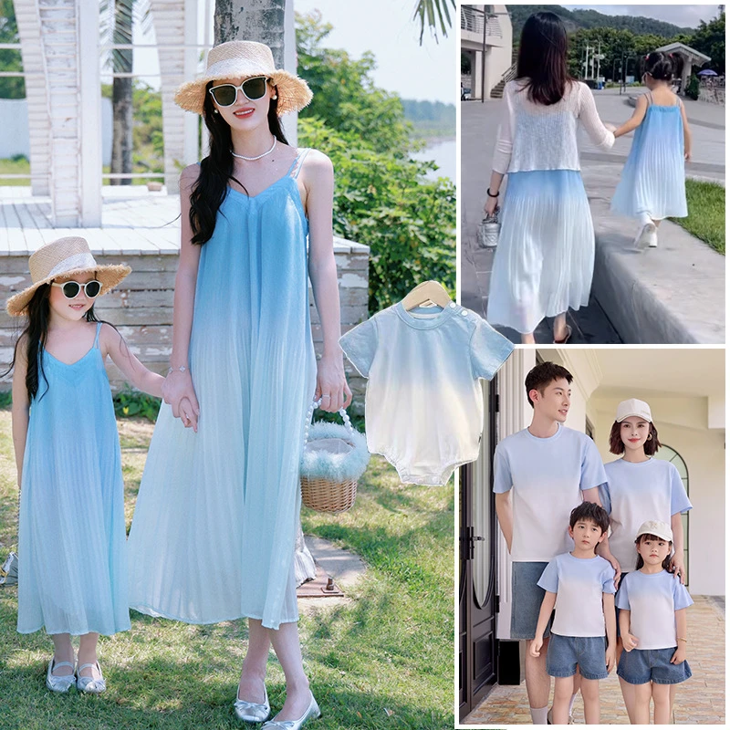 网红2025新款夏季海边三亚旅游度假吊带连衣裙亲子装母女一家三口