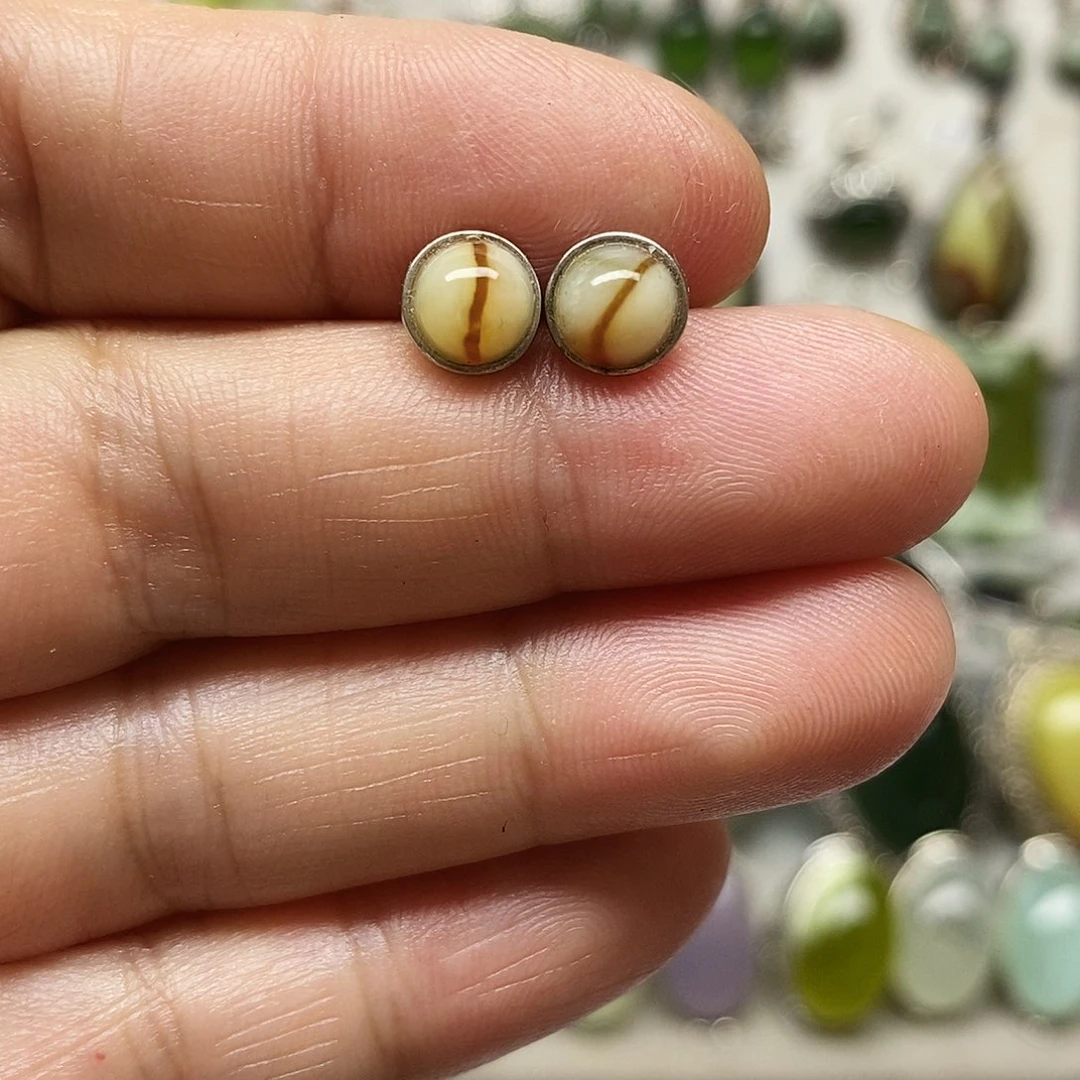 蛇纹石玉银S925镶嵌耳环