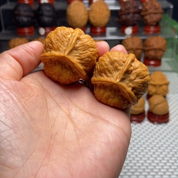 把件文玩核桃41金香炉三棱