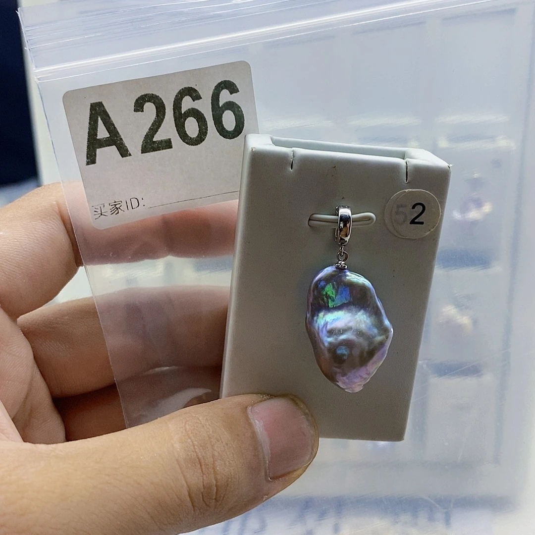 淡水珍珠颈饰合金