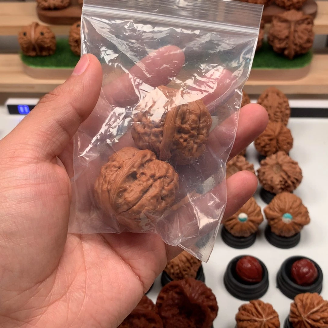 【闪购商品】吊坠文玩核桃ℳ****隐隐约约