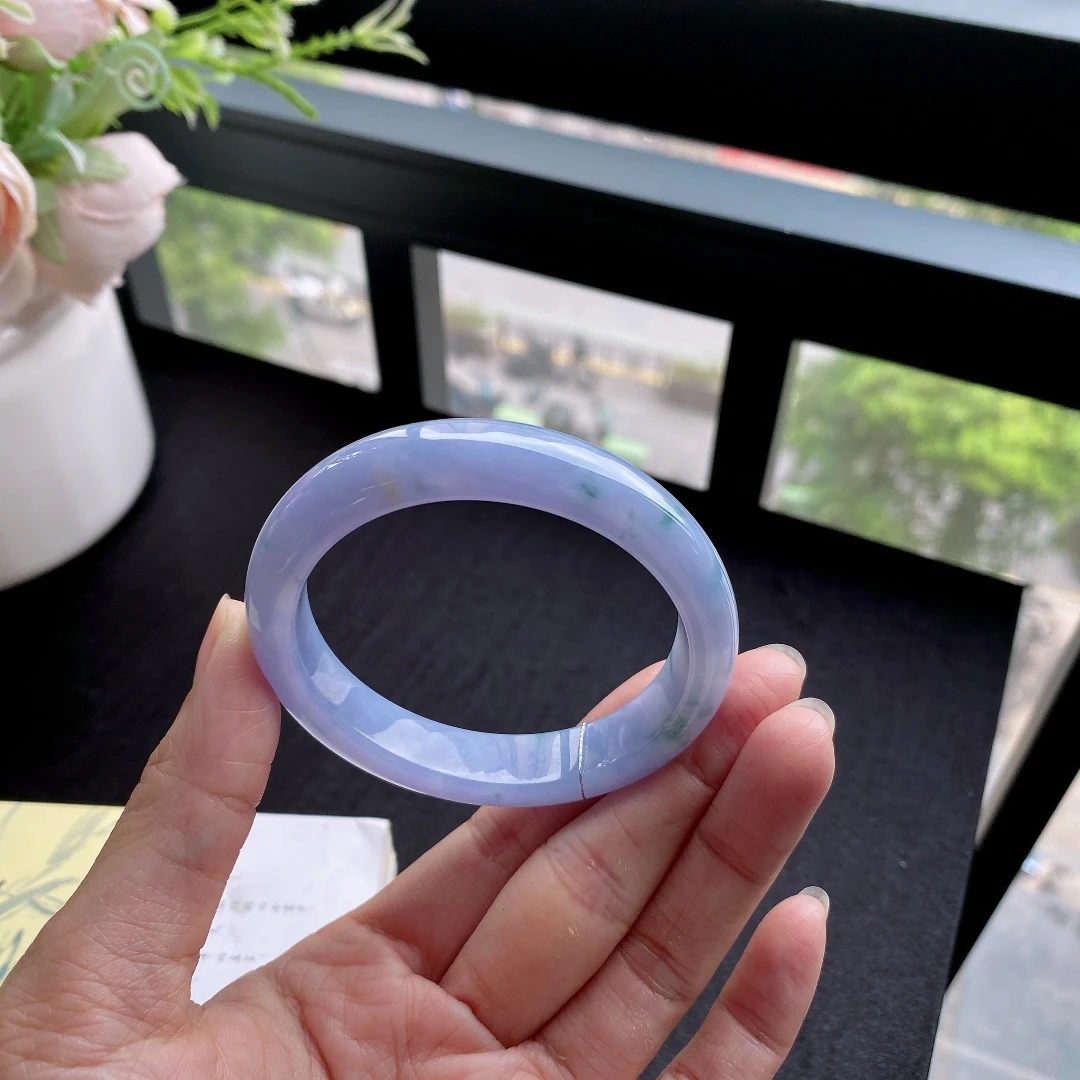 好色珠宝 圈口55缅甸老坑A货糯化种紫底飘花贵妃翡翠手镯