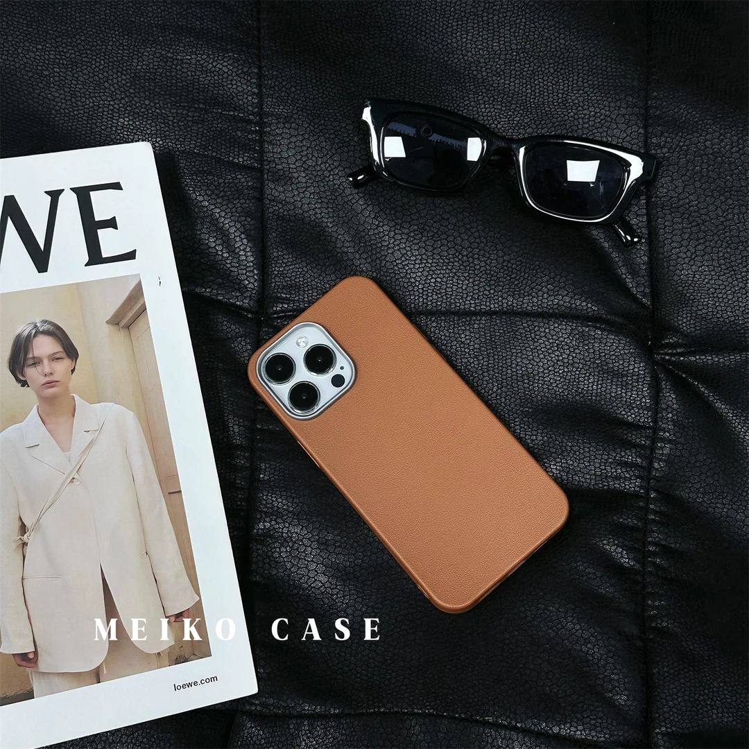 ins风纯色手机壳皮绳适用苹果16promax大孔15/14可拆镜头框秋冬13