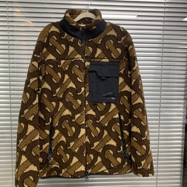 99新 BURBERRY/博柏利 满印字母泰迪外套/52码/E00733