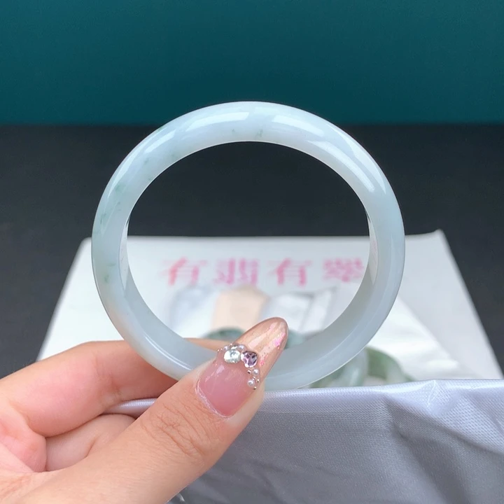 未镶嵌手镯翡翠54