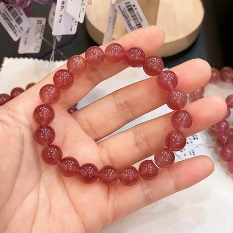 【闪购商品】未镶嵌手链水晶—福利卡10草莓晶手串