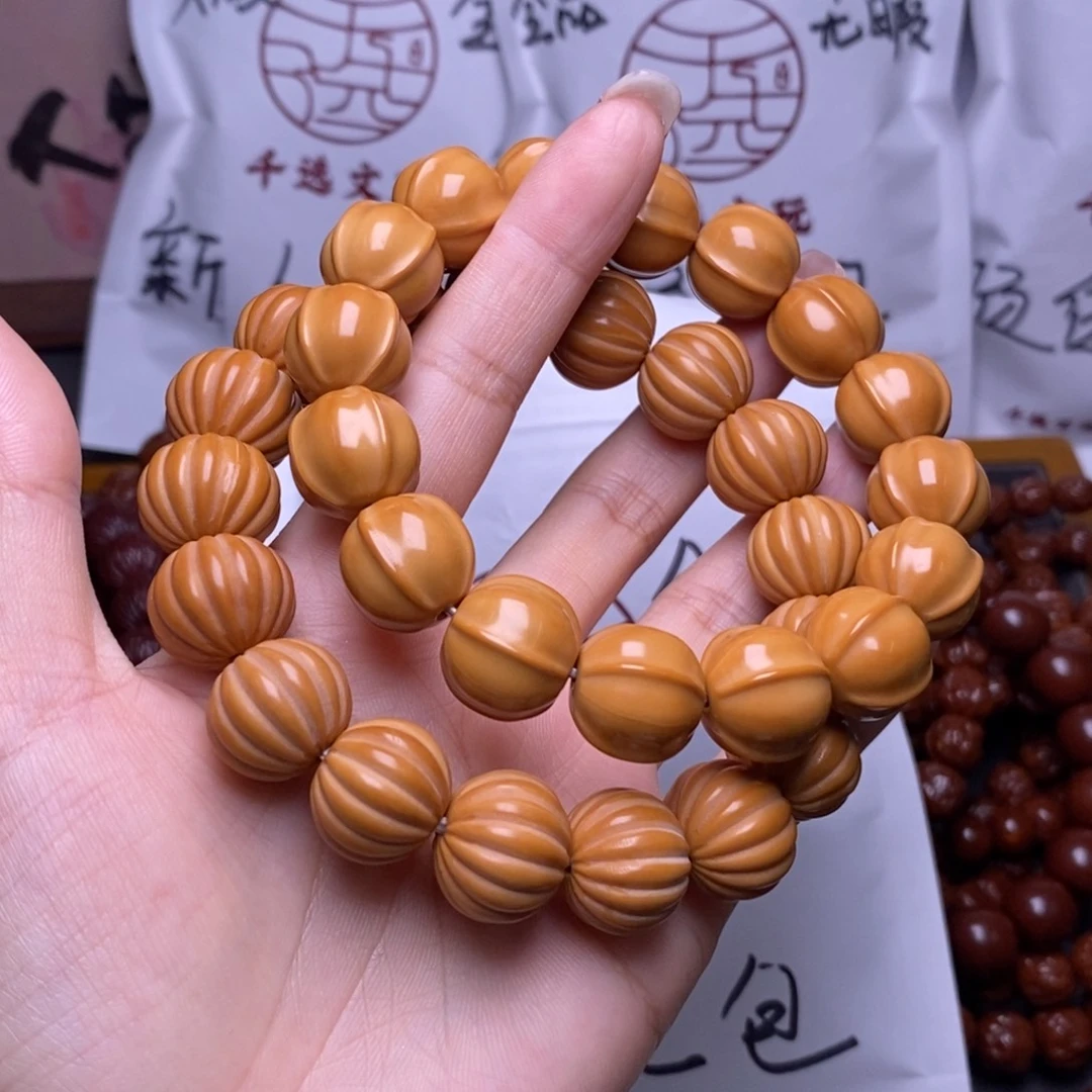 猴头核桃手串瓜珠鲨鱼