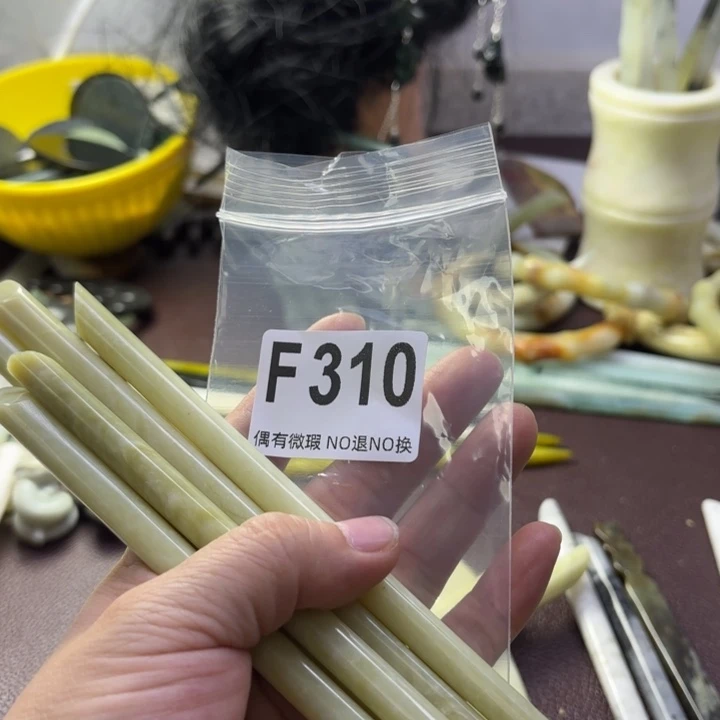 蛇纹石玉发饰合金钻*