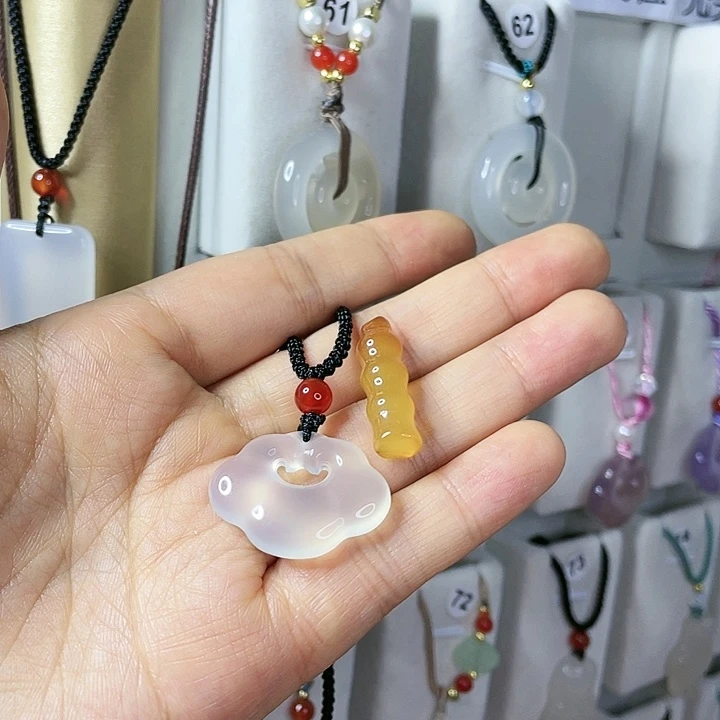 玛瑙/玉髓颈饰合金玉*姐